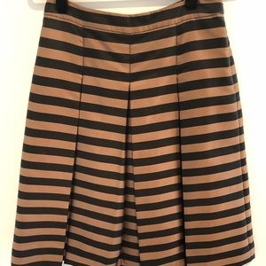 Halogen box pleat skirt